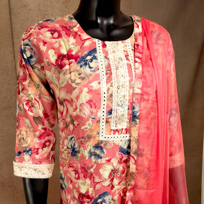 Kurti - Pink Floral Embroidered Kurti Set