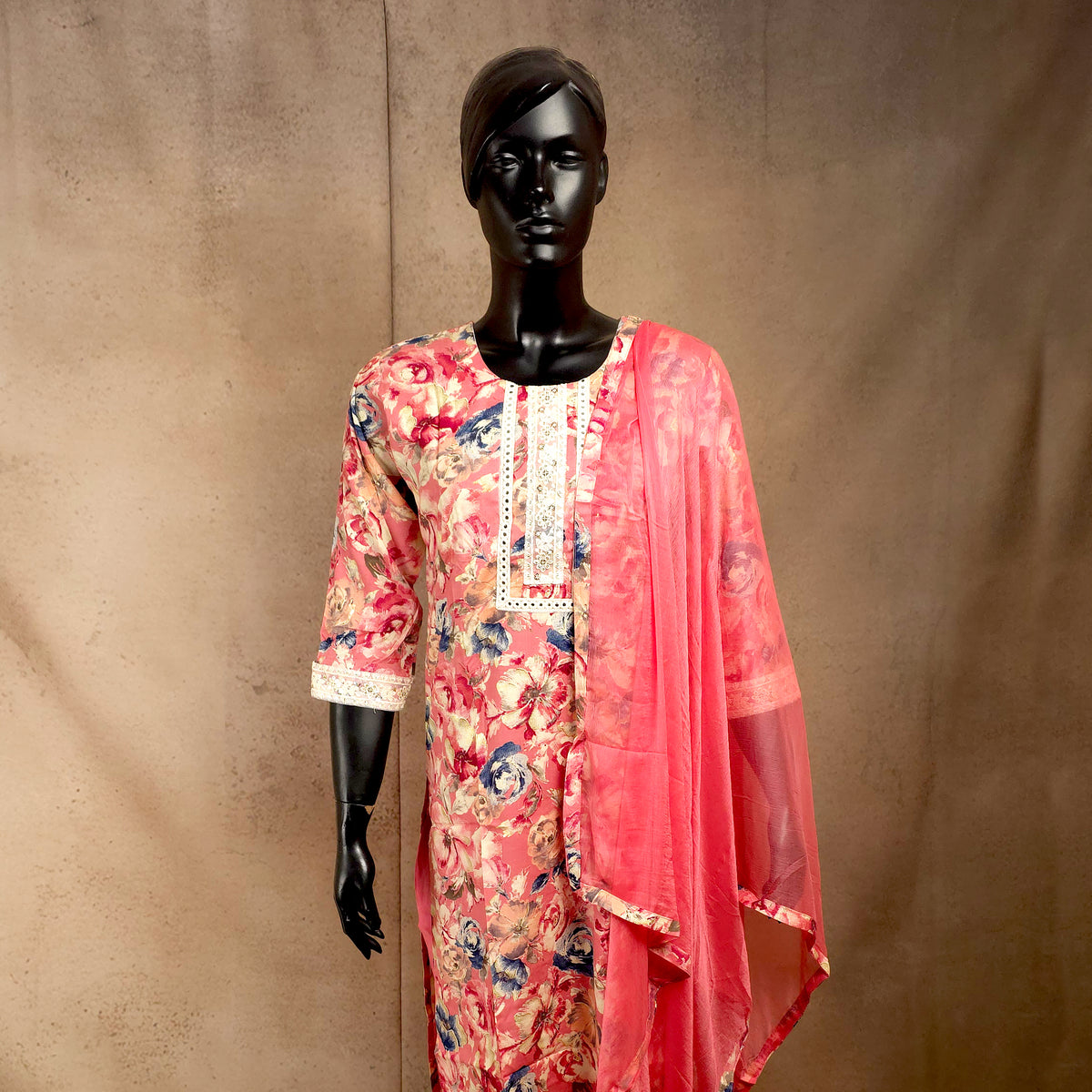 Kurti - Pink Floral Embroidered Kurti Set