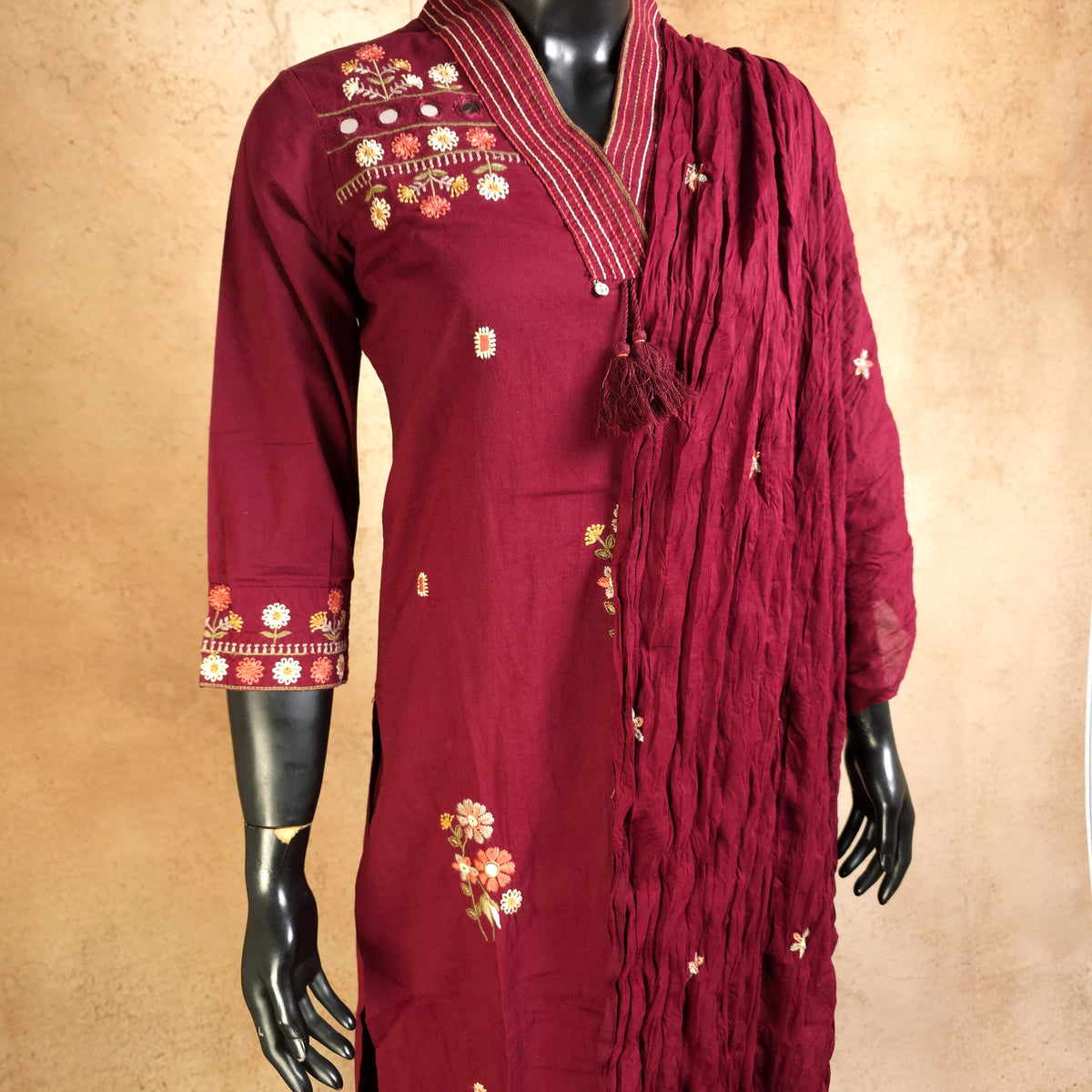 Kurti - 3 Piece Kurti Set - Wine Maroon Embroidered