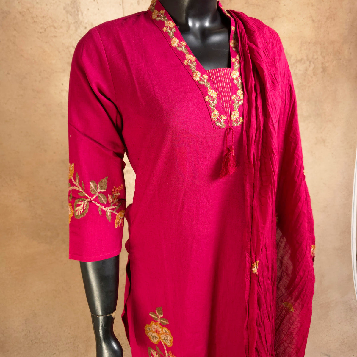 Kurti - 3 Piece Kurti Set - Rani Pink Embroidered