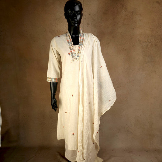 Kurti - 3 Piece Kurti Set - Off-white multicolour embroidery