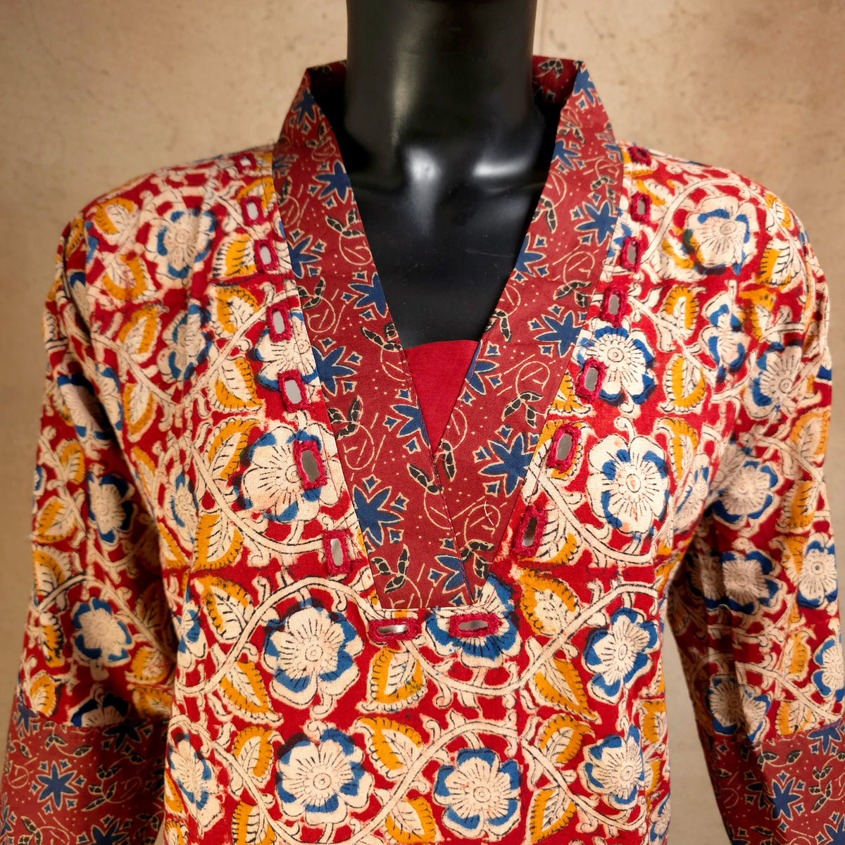 Kurti - 2 Piece Kurti Set - Red Kalamkari Print