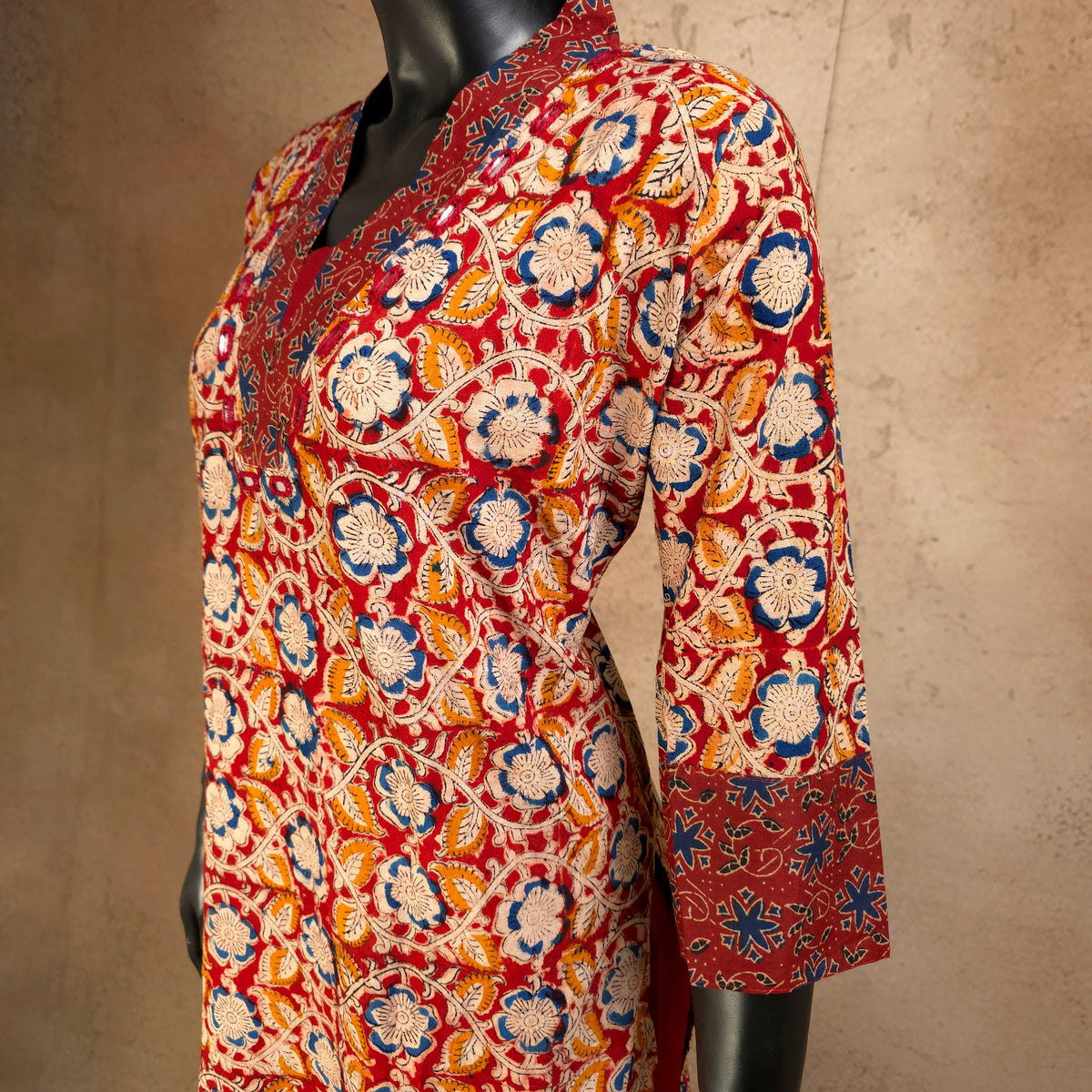 Kurti - 2 Piece Kurti Set - Red Kalamkari Print